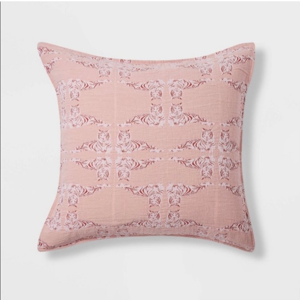 Opalhouse Tiger Pillowcase Euro sham